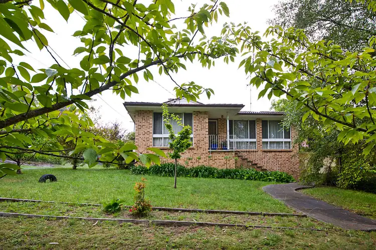 10 Jersey Parade, Mount Victoria NSW 2786