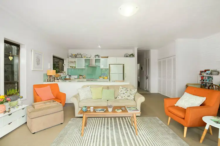 Fourth view of Homely unit listing, 4/9 Dandaloo Drive, Currumbin QLD 4223