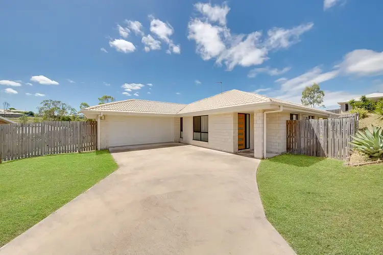 2 Karloom Close, Kirkwood QLD 4680