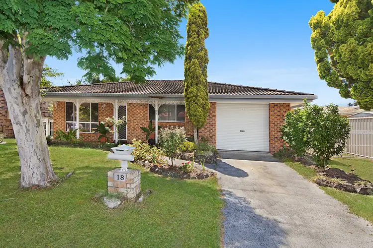 18 Willow Way, Yamba NSW 2464