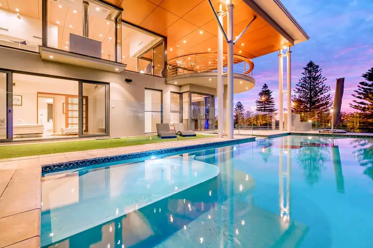 3 Taworri Way, City Beach WA 6015