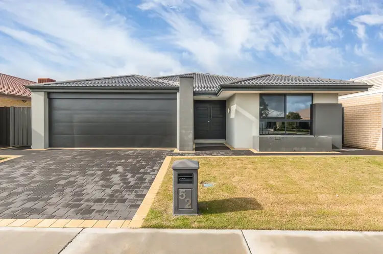 52 Alhambra Parkway, Landsdale WA 6065