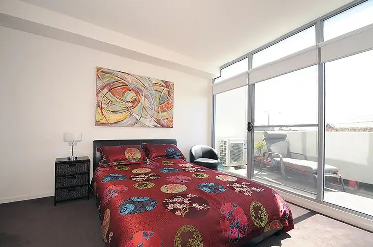 Fourth view of Homely apartment listing, 15/541 Main Street, Mordialloc VIC 3195
