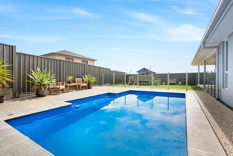 Third view of Homely house listing, 3 Elizabeth Circuit, Flinders NSW 2529