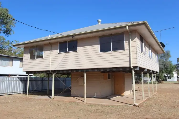 121 Edward Street, Charleville QLD 4470