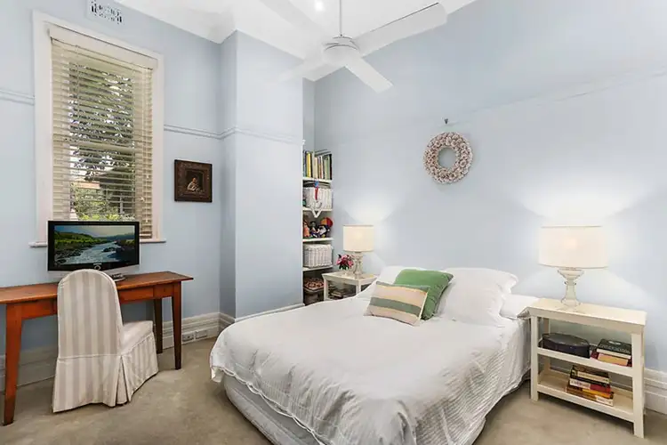 Fifth view of Homely apartment listing, 2/31 Darling Point Road, Darling Point NSW 2027