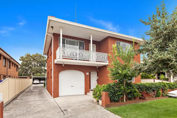 Main view of Homely unit listing, 3/11 Osborne Street, Wollongong NSW 2500