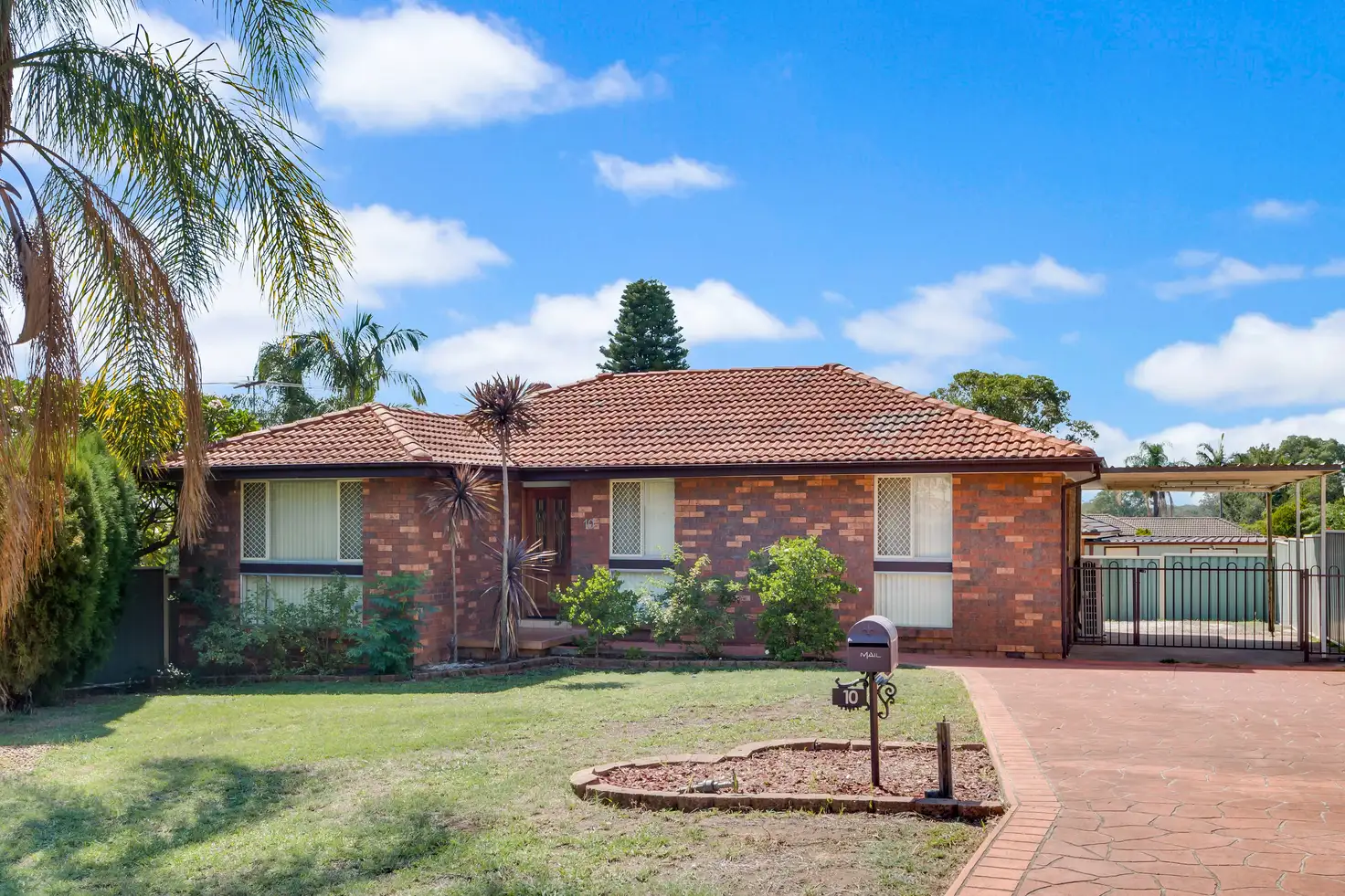 Main view of Homely house listing, 10 Salamaua Place, Glenfield NSW 2167
