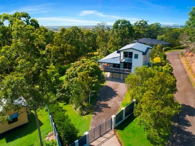 15 Forest Oak Court, Tanawha QLD 4556