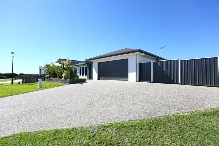 33 Bowden Crescent, Marian QLD 4753