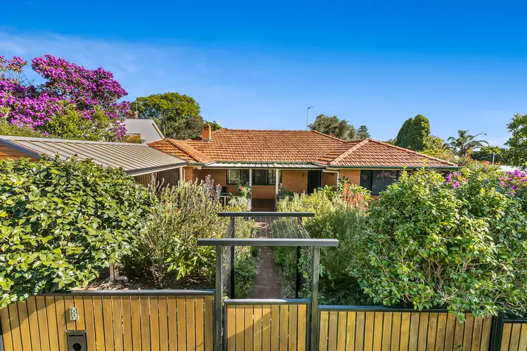 8 Long Street, Rangeville QLD 4350