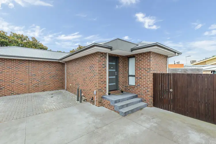 Main view of Homely unit listing, 3/12 Kirwan Avenue, Lalor VIC 3075