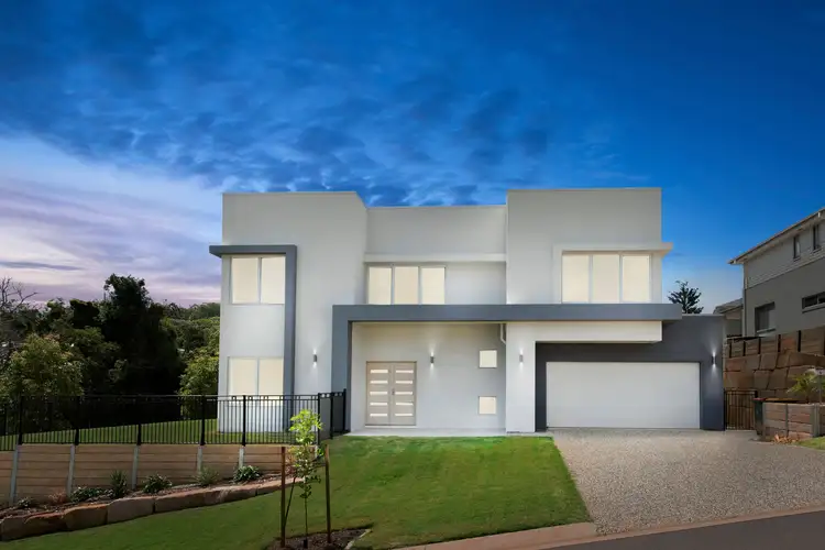 4 Astonbrook Close, Carindale QLD 4152