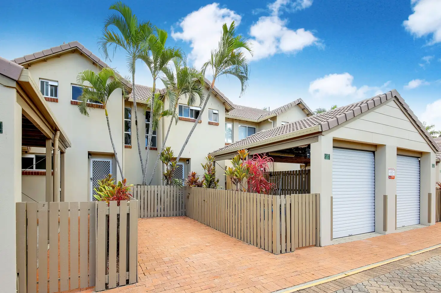 Main view of Homely unit listing, Unit 27/2 Landsborough Parade, Golden Beach QLD 4551