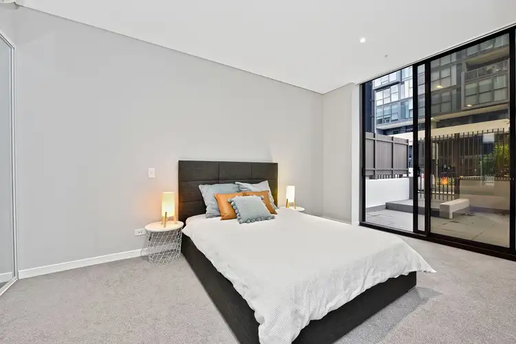 Fifth view of Homely apartment listing, 305/2 Wentworth Place, Wentworth Point NSW 2127