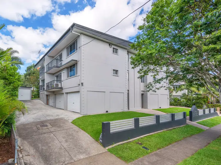 8/42 Rialto Street, Coorparoo QLD 4151