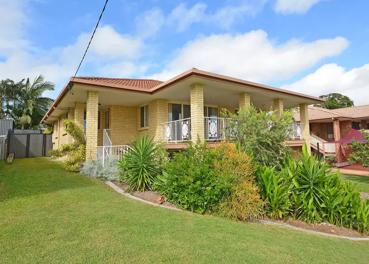 59 Hillcrest Avenue, Scarness QLD 4655