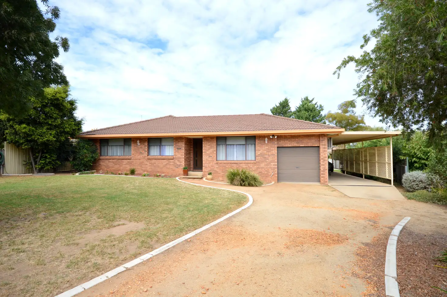 Main view of Homely house listing, 17 Nambucca Circuit, Cowra NSW 2794