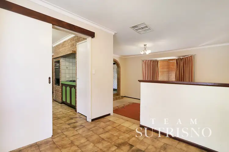 Sixth view of Homely house listing, 6 Ventura Court, Willetton WA 6155