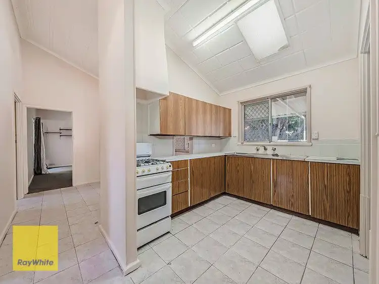 Fifth view of Homely house listing, 33 Binstead Court, Koondoola WA 6064