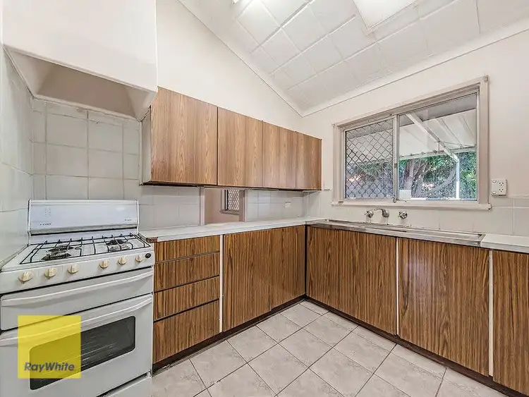 Sixth view of Homely house listing, 33 Binstead Court, Koondoola WA 6064