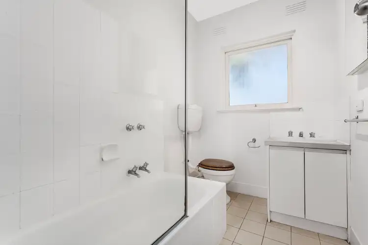 Sixth view of Homely apartment listing, 5/800 Warrigal Road, Malvern East VIC 3145