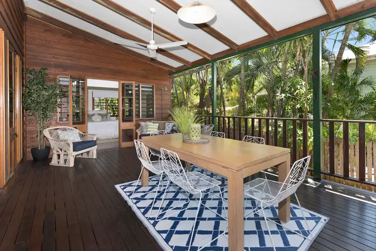 25 Nelson Street, South Townsville QLD 4810