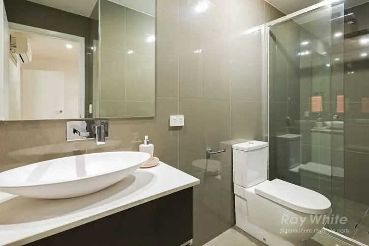 Sixth view of Homely unit listing, 2/16 Selborne Street, Mount Gravatt East QLD 4122