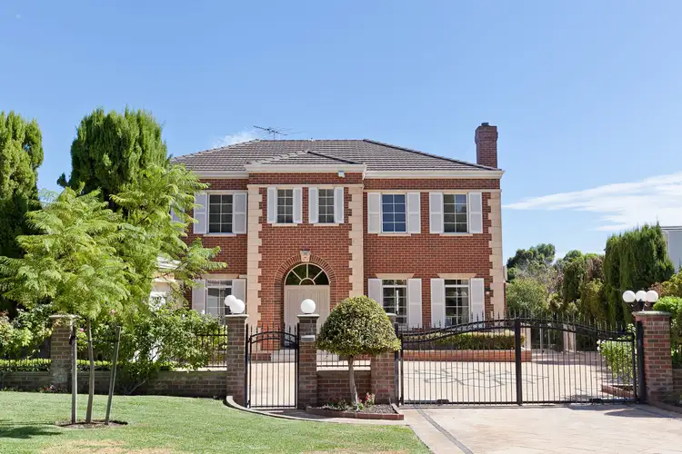 155 Dalkeith Road, Dalkeith WA 6009