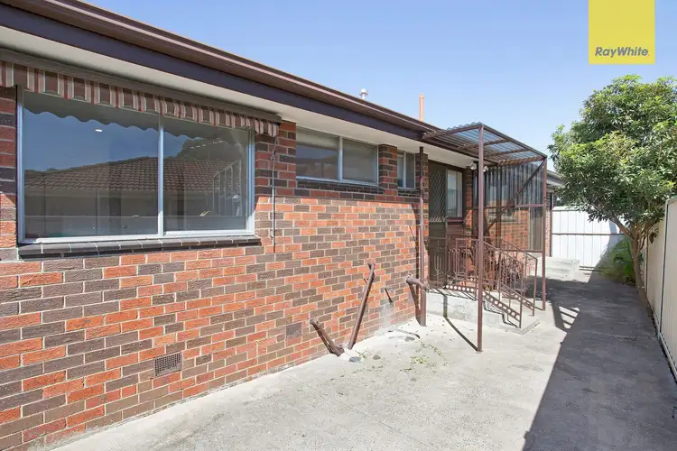Sixth view of Homely house listing, 50 Angelique Grove, Albanvale VIC 3021