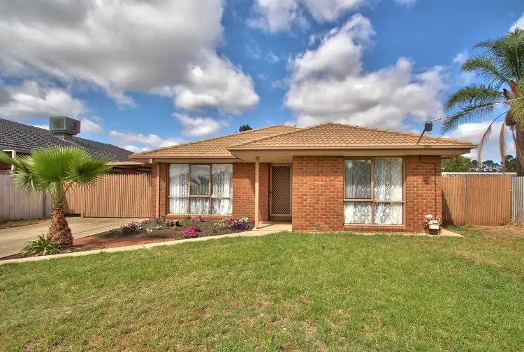 8 Gorton Street, Cobram VIC 3644