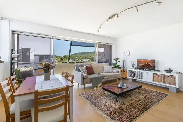 Main view of Homely unit listing, 6/12 Underhill Avenue, Indooroopilly QLD 4068
