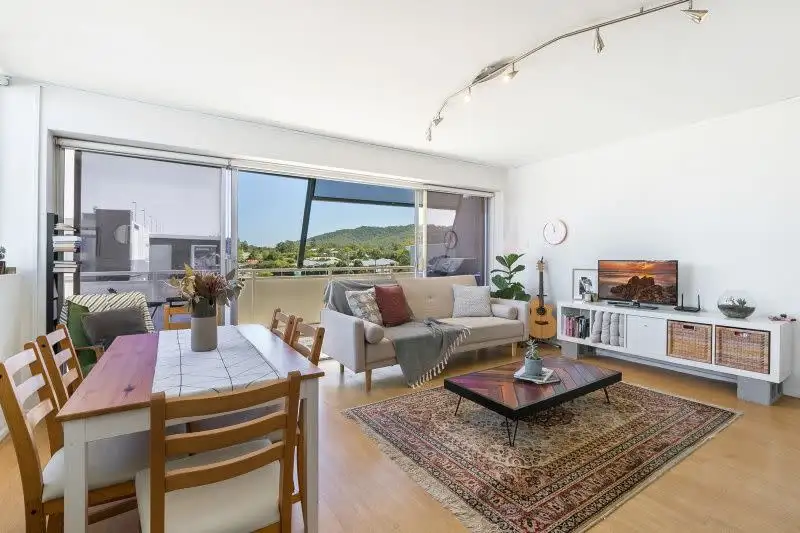 Main view of Homely unit listing, 6/12 Underhill Avenue, Indooroopilly QLD 4068