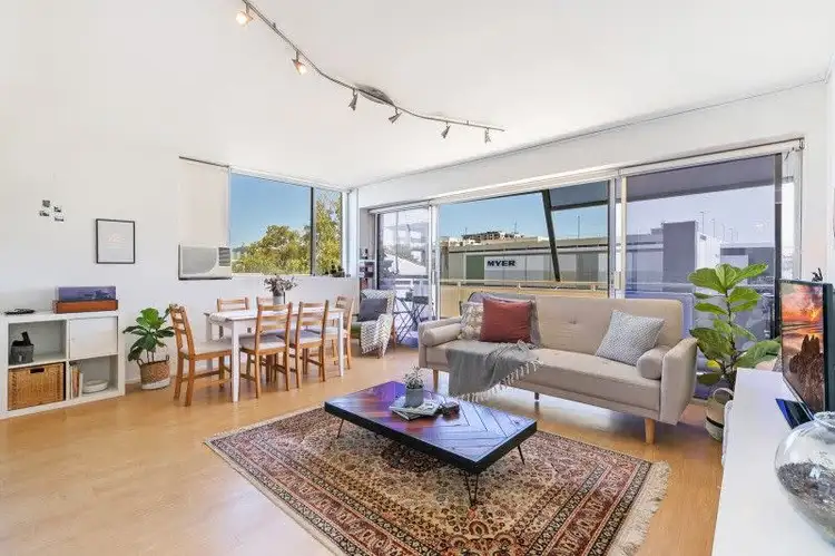 Second view of Homely unit listing, 6/12 Underhill Avenue, Indooroopilly QLD 4068