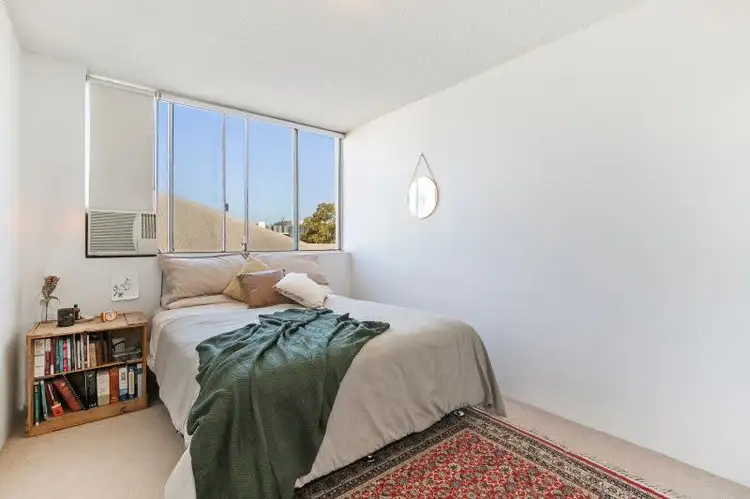 Fourth view of Homely unit listing, 6/12 Underhill Avenue, Indooroopilly QLD 4068