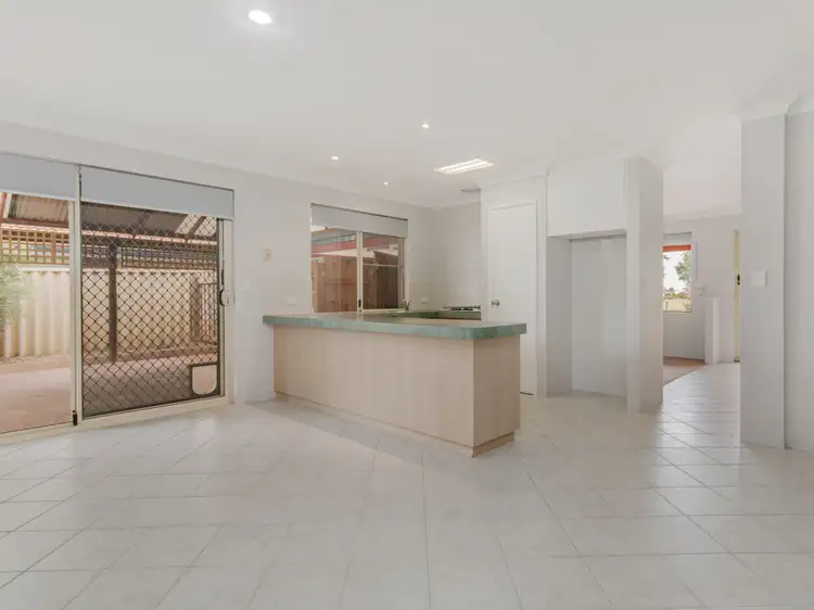Fifth view of Homely house listing, 22 Lindeman Court, Waikiki WA 6169