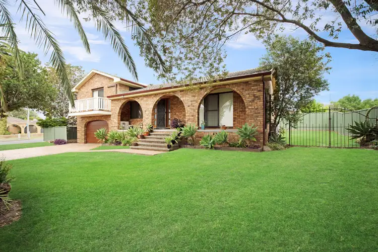 16 Crawford Avenue, Tenambit NSW 2323