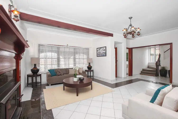 3 Robbins Street, Fairfield West NSW 2165