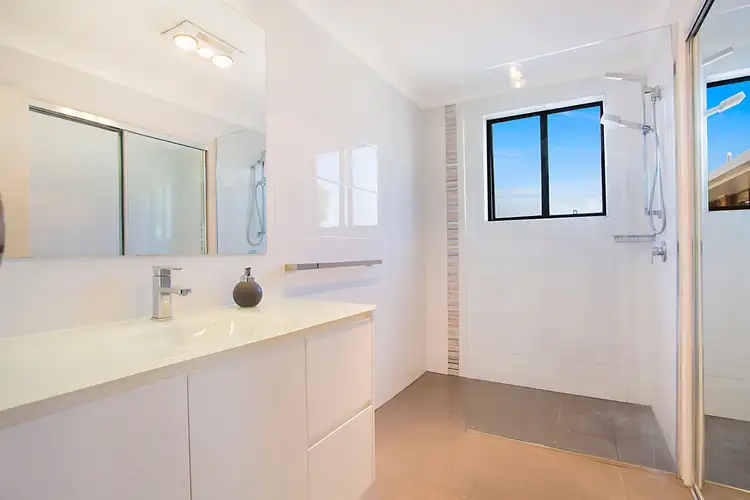 Fifth view of Homely unit listing, 6/13 Christina Court, Mermaid Waters QLD 4218