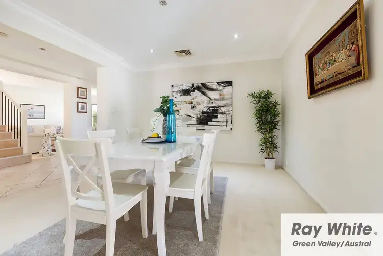 Second view of Homely house listing, 5 Tabletop Circuit, Horningsea Park NSW 2171
