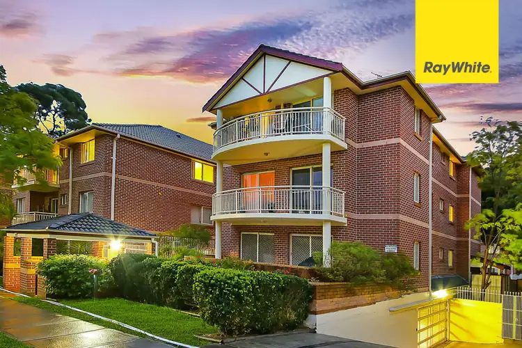 8/18 Short Road, Riverwood NSW 2210