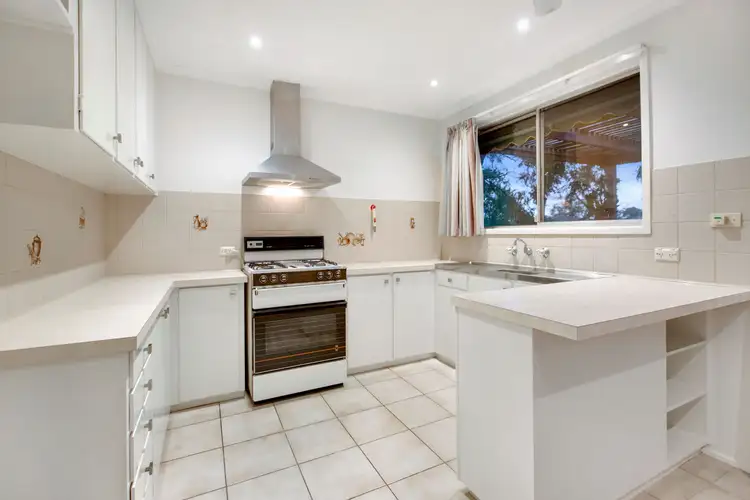 Third view of Homely house listing, 6 Giselle Court, Frankston VIC 3199