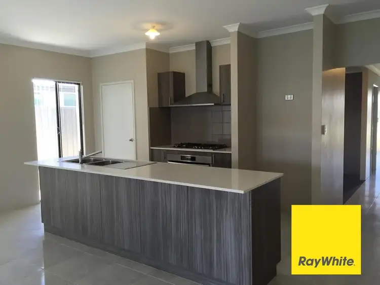 16 Drosera Parkway, Dayton WA 6055