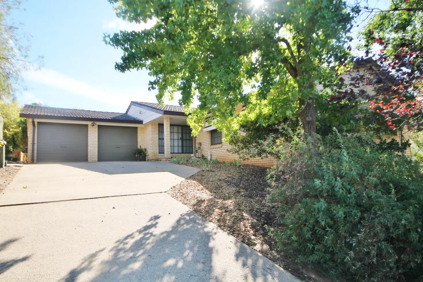 Main view of Homely house listing, 5 Hardy Avenue, Young NSW 2594