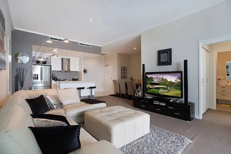 Sixth view of Homely unit listing, 1801 'Freshwater Point' 33 T.E.Peters Drive, Broadbeach Waters QLD 4218