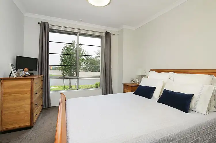 Third view of Homely house listing, 6 Student Loop, Coolbellup WA 6163