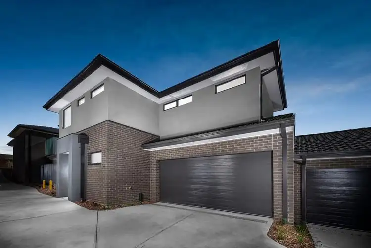 1-3/8 Coolomon Close, Wantirna South VIC 3152