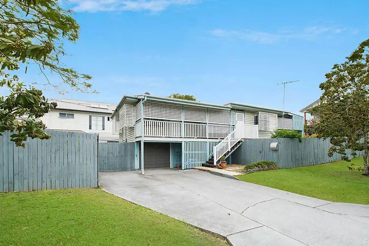 71 Eleventh Avenue, Kedron QLD 4031