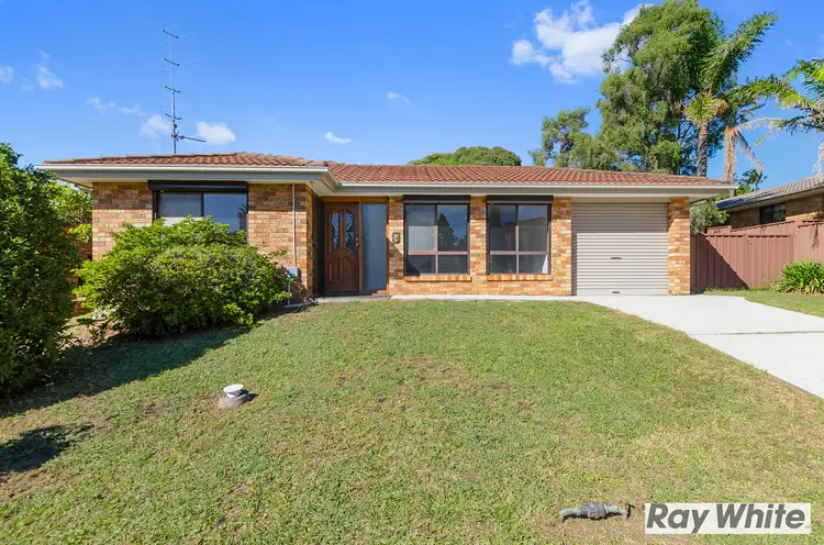 9 Halley Crescent, Woonona NSW 2517