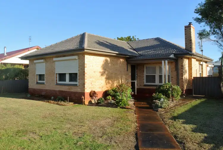 Second view of Homely house listing, 19 Janet Street, Kingston Se SA 5275